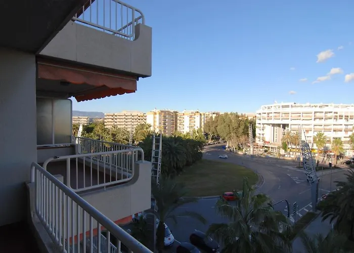 Zeus Mercurio Basic Apartman Salou